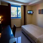 Hotel Grand La Tonnara 4*