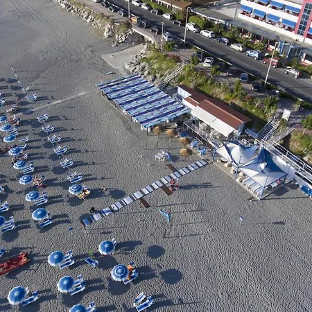 Ξενοδοχείο Grand La Tonnara Amantea