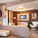 Hotel Grand La Tonnara 4*