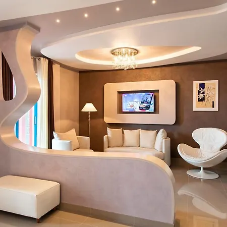 Hotel Grand La Tonnara 4*