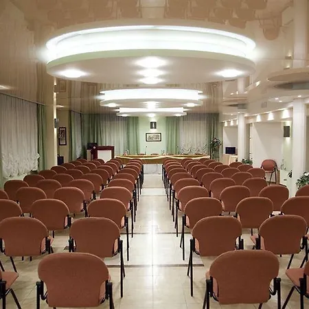 Hotel Grand La Tonnara 4*