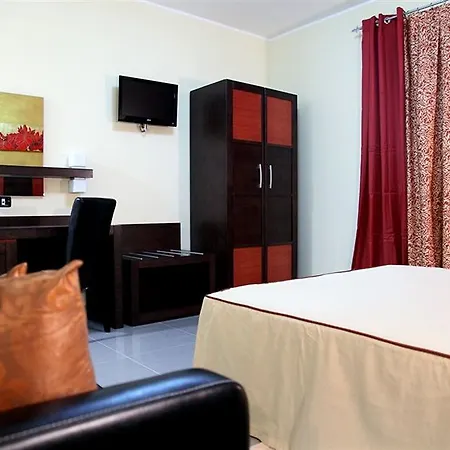 Grand La Tonnara Hotel