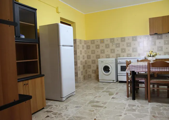 מלון Grand La Tonnara 4*