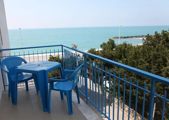 Grand La Tonnara מלון אמנטיאה