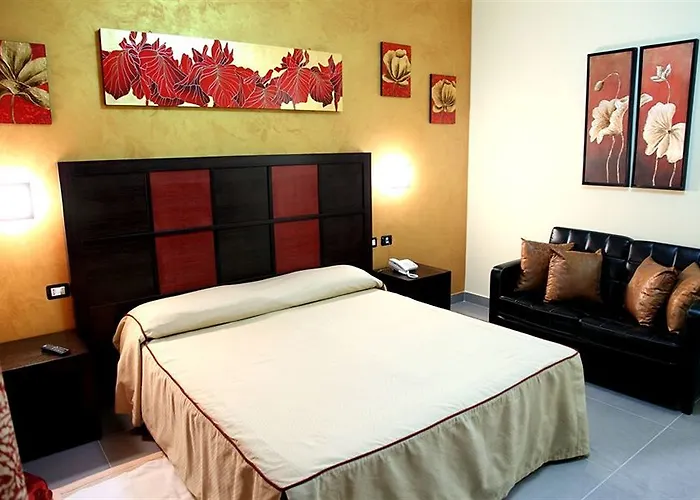 Grand La Tonnara מלון 4*