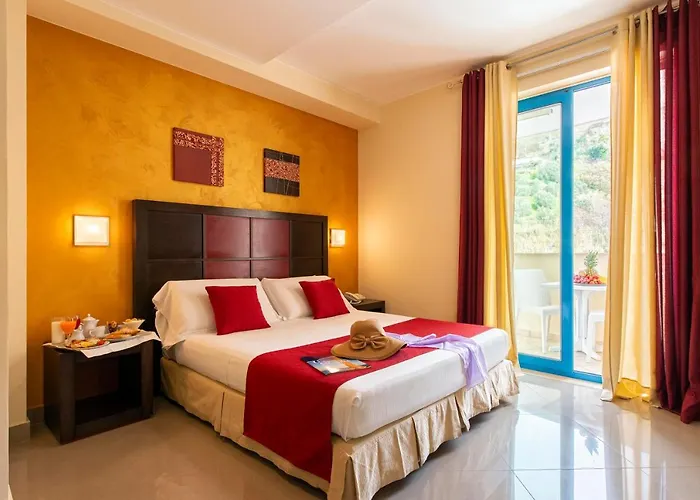 Grand La Tonnara אמנטיאה