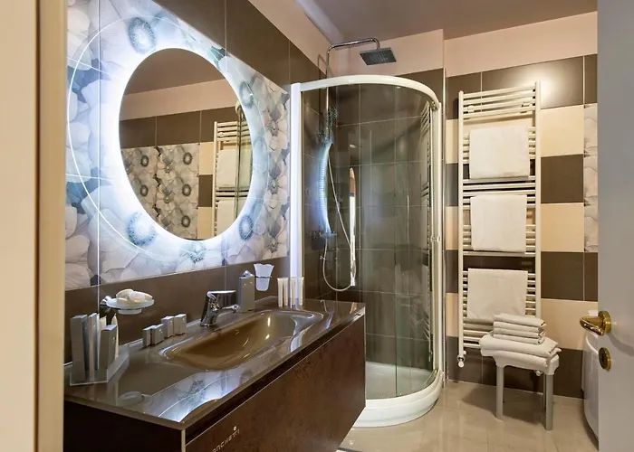 Grand La Tonnara מלון